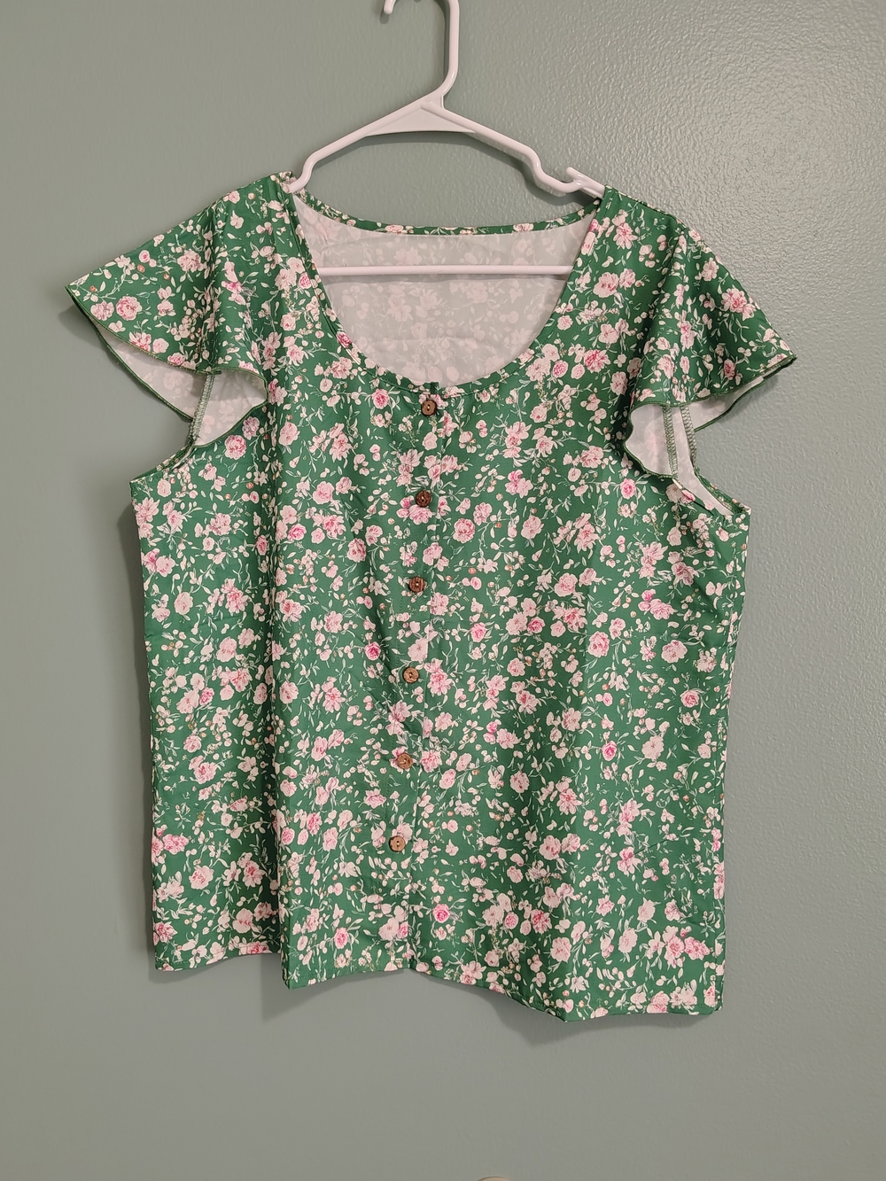 Green Floral Button-Front Cap Sleeve Top